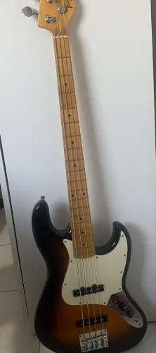 Baixo tagima TW-73