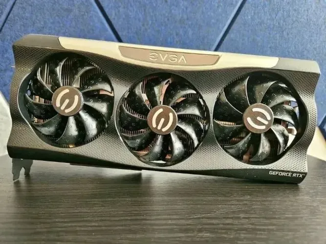 EVGA RTX 3090 FTW3 24GB
