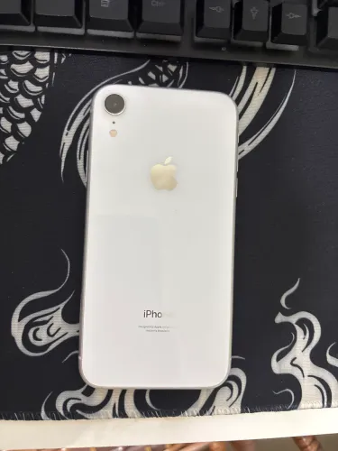 iPhone XR