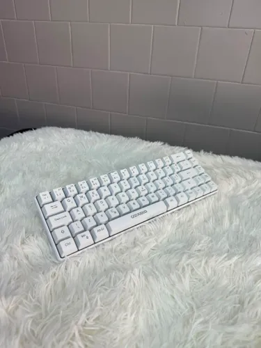 Teclado Mecânico 60% GOOJODOQ RGB Branco