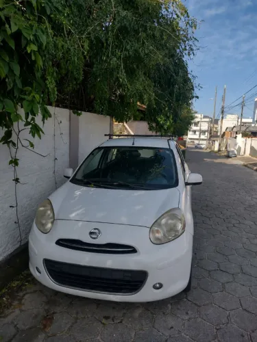 Nissan March S 1.0 16V Flex Fuel 5P 2014