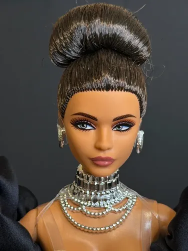 BARBIE STYLED BY DESIGN LINDA KYAW