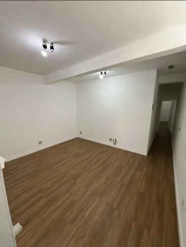 Sala/Conjunto para aluguel tem 100 metros quadrados em Lapa - São Paulo - São Paulo