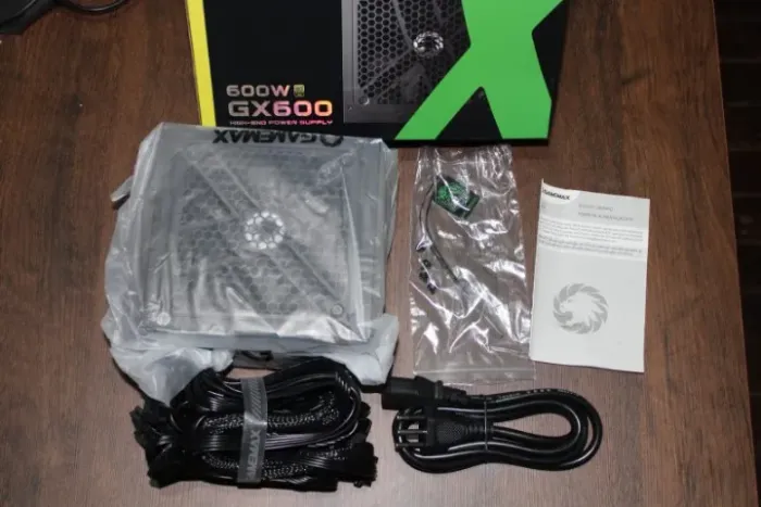 Fonte GameMax GX600 600W 80 Plus Gold | Nova | Nunca Usada | Completa