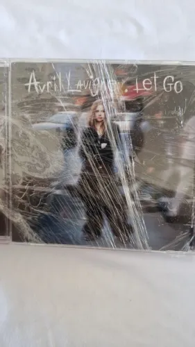 Cd avril lavigne NOVO lacrado 
