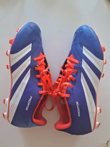 CHUTEIRA ADIDAS PREDATOR CAMPO 37