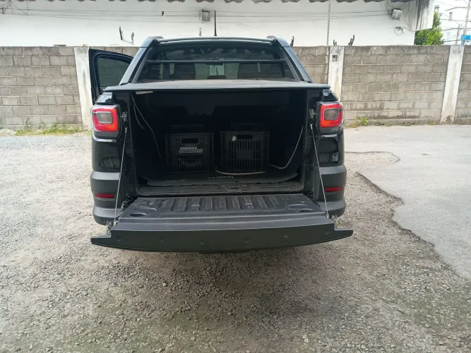 Fiat Strada Ranch 1.0 Flex Turbo CD Aut. 2025