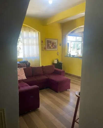 Casa Sobrado 2 Quartos com Suíte e Terraço