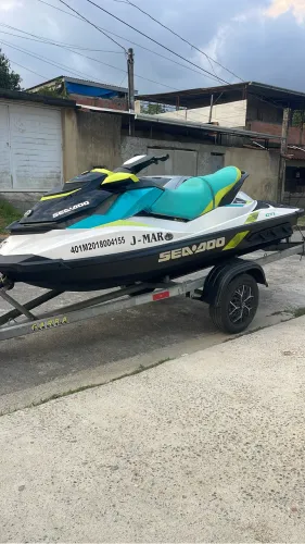 Jetski seadoo GTi