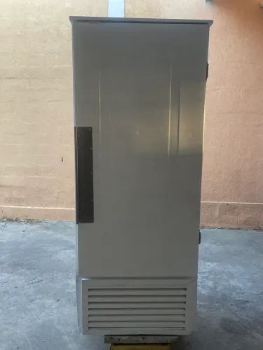 Freezer Vertical Zero Grau 500 litros