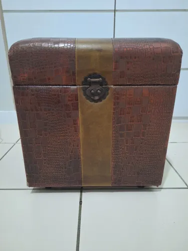 Baú p/ quartos ou sala