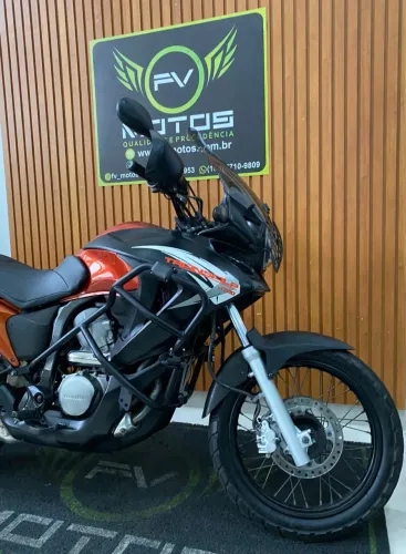 HONDA TRANSALP XL 700 2013- IMPERDÍVEL 