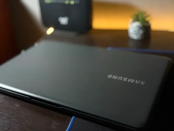 Notebook Samsung i3 4GB 224GB Windows 11