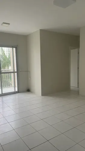 ALUGO APT NO CALHAU BRISAS