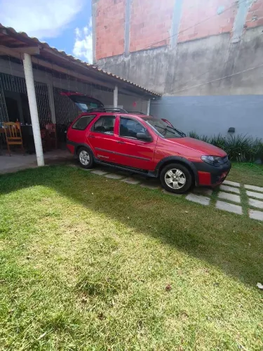 Fiat Palio Weekend HLX 1.8 MPI Flex 4P 2005