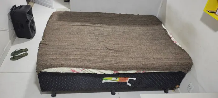 BASE + COLCHÃO USADOS