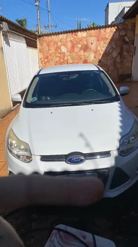 Ford Focus 1.6 S/se/se Plus Flex 8v/16v 5P 2015