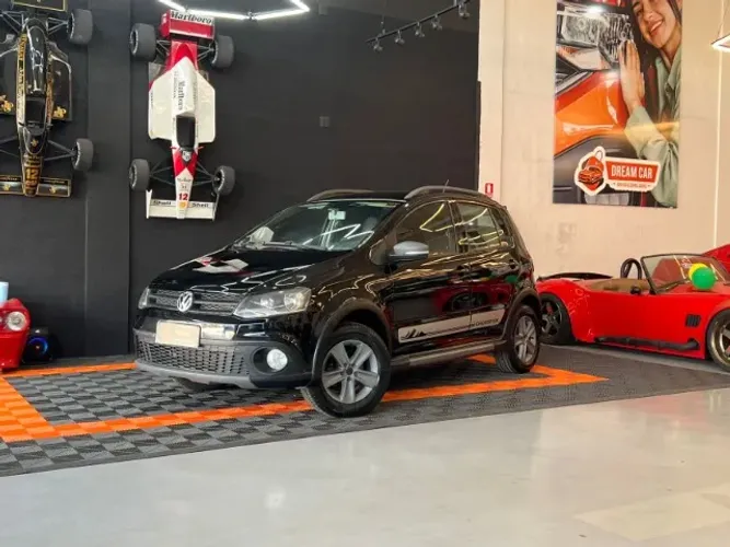 Volkswagen Crossfox 1.6 MI Total Flex 8V 5P 2012