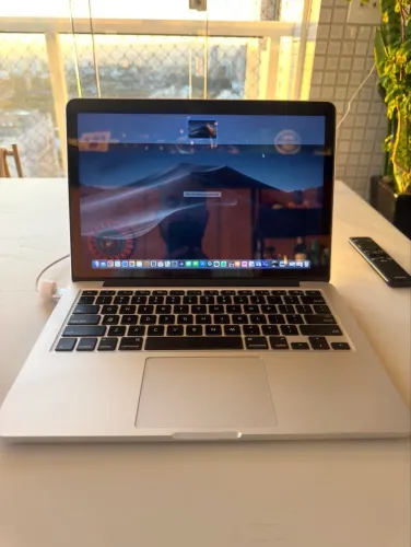 MacBook Pro 13 8g 512gb