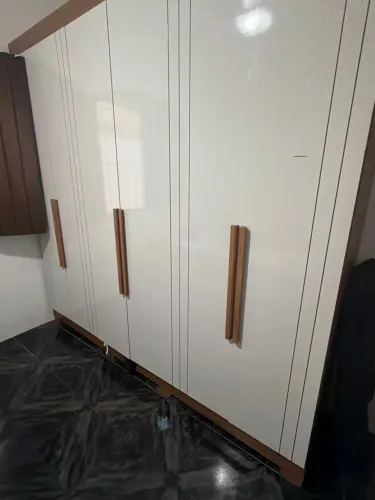 guarda roupa- 3 portas
