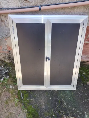 Porta para pia 60x70 com vidro