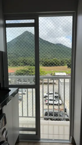 Vendo porta de correr de alumínio 