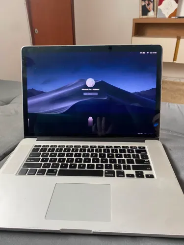MacBook Pro 2013 i7 com defeito