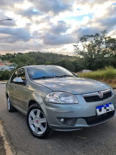 Fiat Siena EL Celeb. 1.4 MPI Fire Flex 8V 4P 2013
