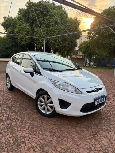 Ford Fiesta SE 1.6 16V Flex 5P 2013