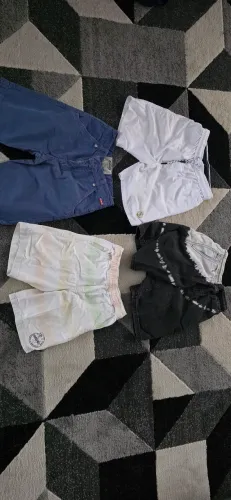 Lote 14 - bermudas menino 8/10 anos
