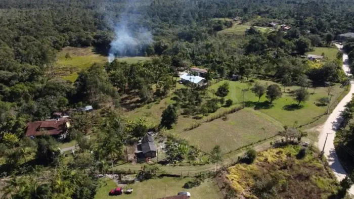 Chácara com produção de maracujá e aipim