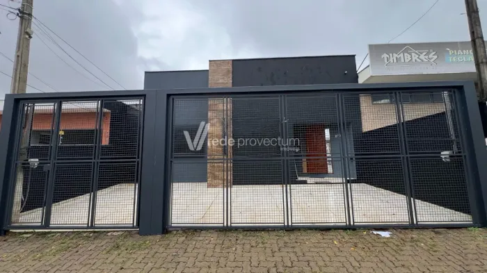 Casa comercial mobiliada para locação com 180 m² no bairro Guanabara