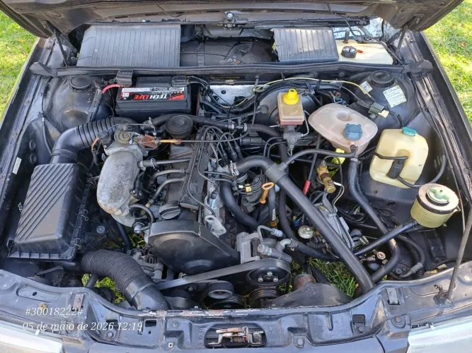 Volkswagen Santana 1.8 MI (álcool) 2005