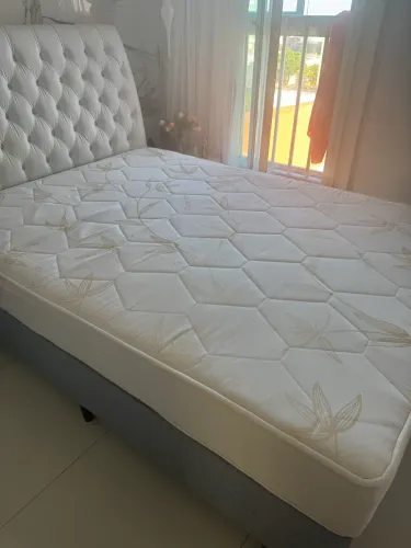 Vendo colchão orthoclinico ouro casal