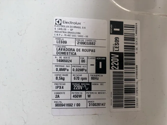 Máquina de lavar Electrolux LES09 8.5Kg 220v