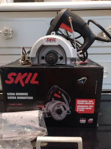 Serra mármore 127V Makita