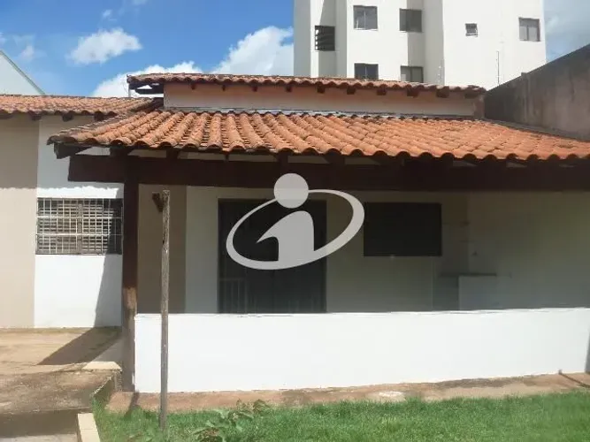 Aluguel Casa COPACABANA