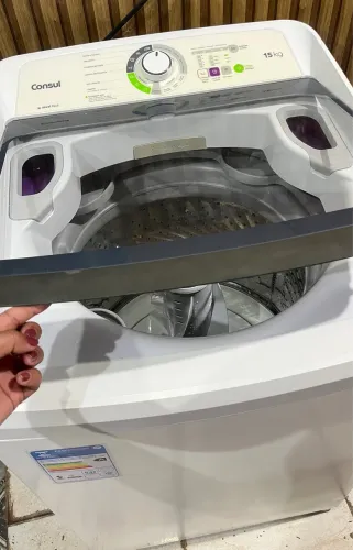 Vendo Máquina Cônsul 15 kg Em perfeitas condições de uso