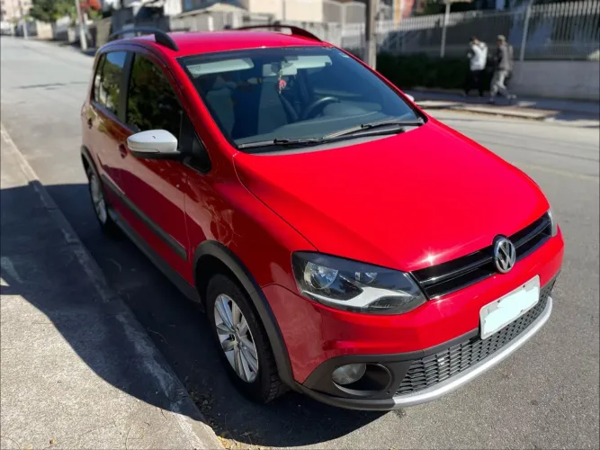 Volkswagen Crossfox 1.6 MI Total Flex 8V 5P 2014