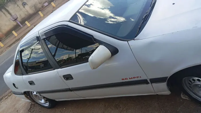 Chevrolet Vectra CD 2.0 (modelo Antigo) 1996