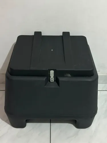 Vendo suporte chapam crosser + baú 80 lts.