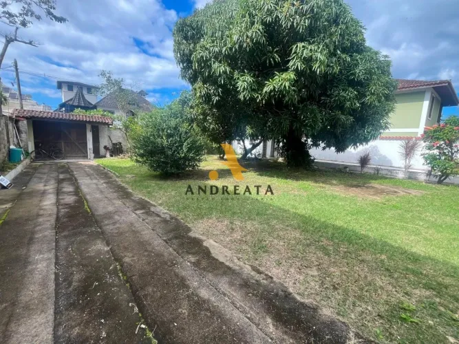 Venda de Casa em Condomínio com 2 quarto(s), 120 m², por R$ 1.6 milhão, no condomínio Mara