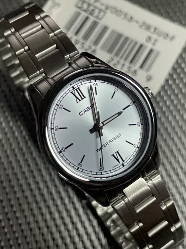 Relógio Casio LTP-V005D-2B3UDF (Feminino)