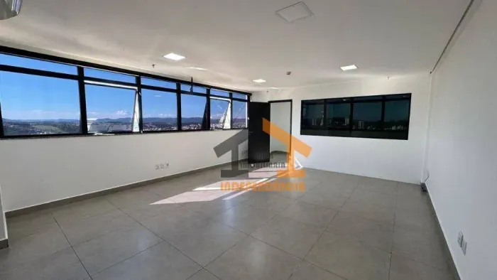 Sala à venda, 55 m² por R$ 385.000,00 - Praxx Comercial - Itatiba/SP