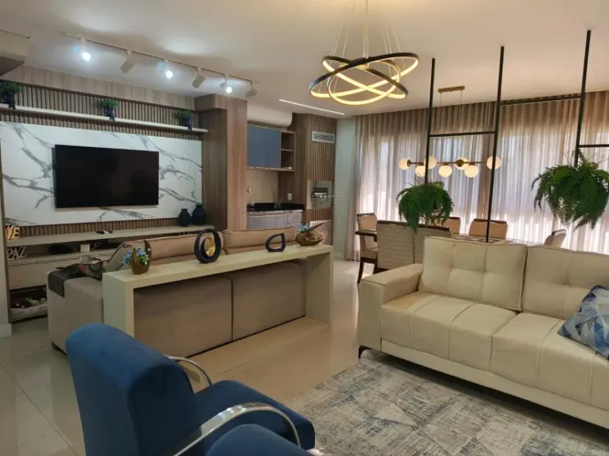 Apartamento a venda no Edifício Mirah em Bauru -SP.