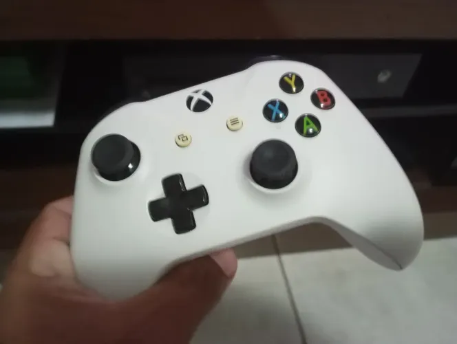 Controle de Xbox One S original