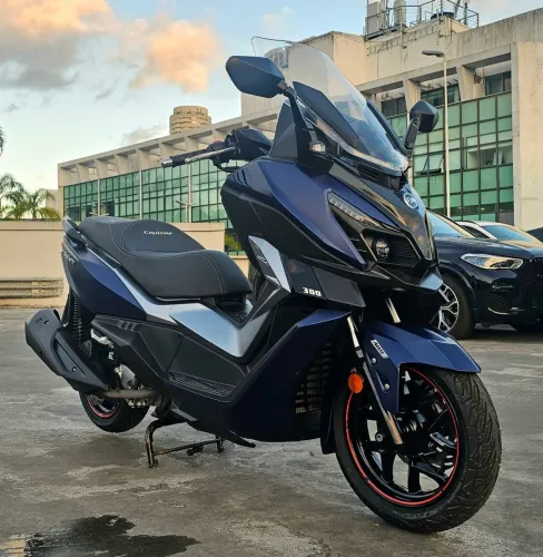 Dafra Cruisym 300