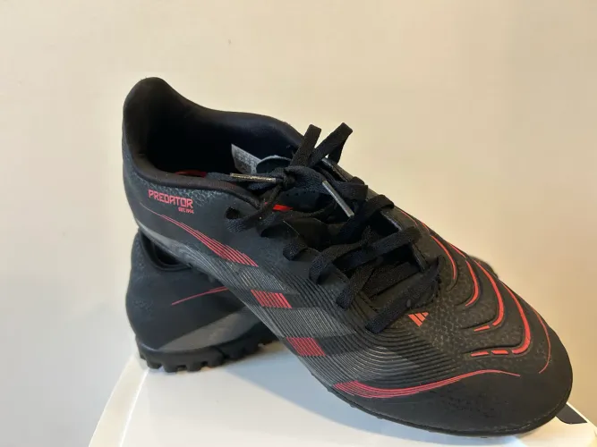 Chuteira Society Adidas Predator