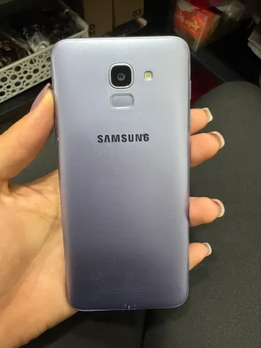Samsung Galaxy J6