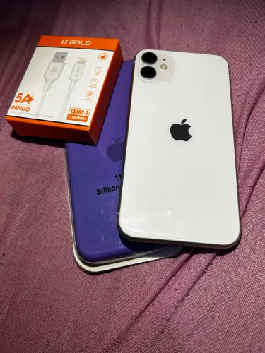 iPhone 11 - Perfeito Estado (Sem Detalhes)